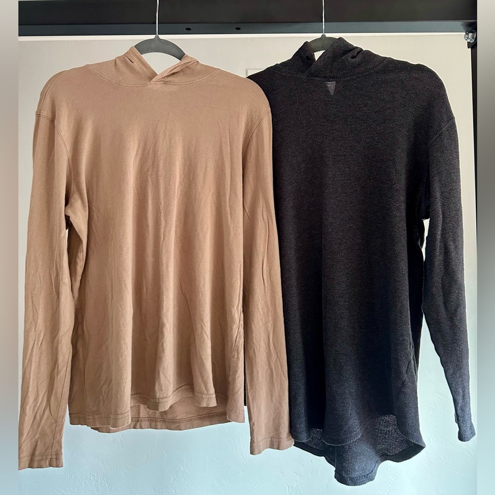 2 100% Cotton Hooded Long Sleeve Tees
